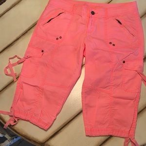 Cargo Capri pants